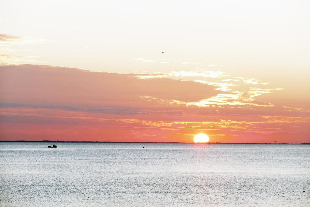 Ibis Styles La Rochelle Thalasso Chatelaillon Экстерьер фото